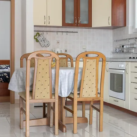 Mar18 - With Private Garage * Makarska