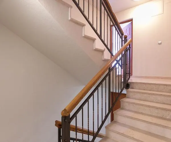 Mar18 - With Private Garage